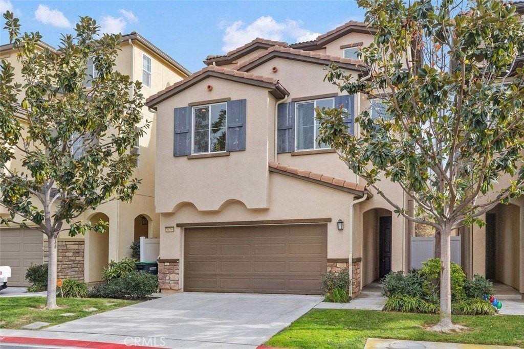 20264 Estuary Ln - Photo 2 of 27