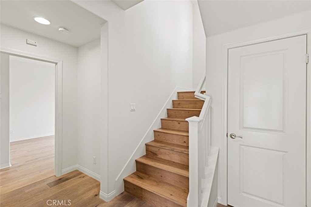 20264 Estuary Ln - Photo 3 of 27