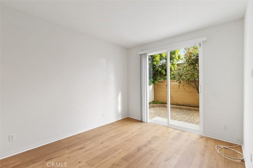 20264 Estuary Ln - Photo 4 of 27