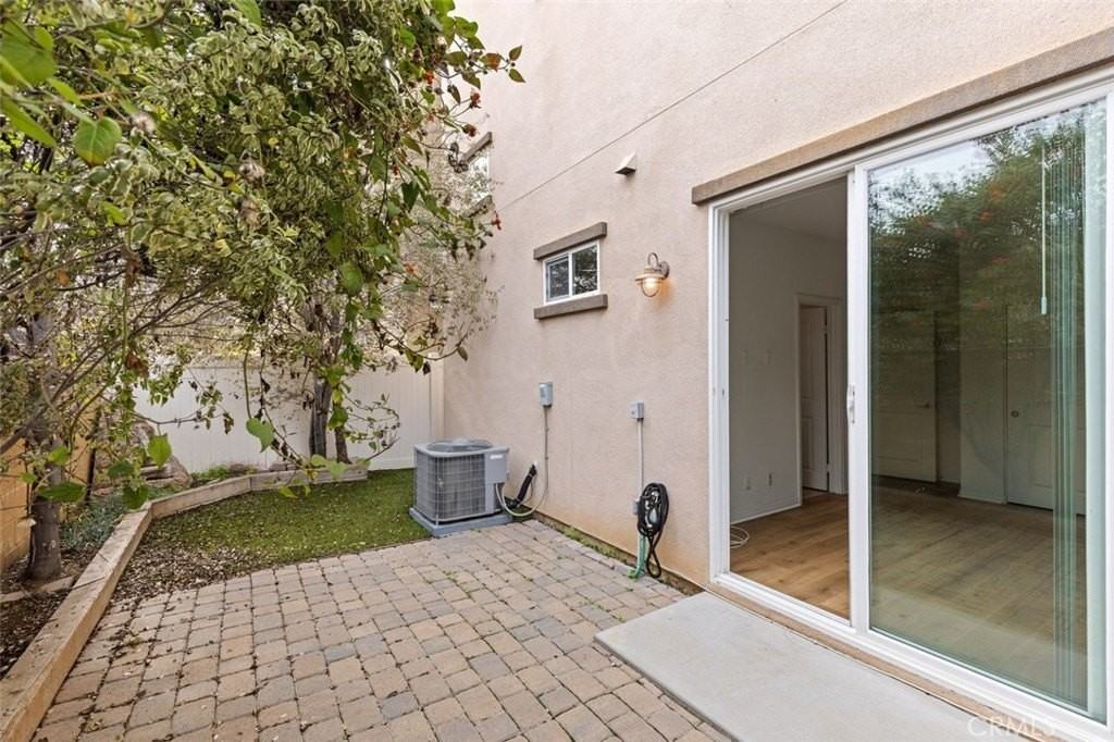 20264 Estuary Ln - Photo 7 of 27