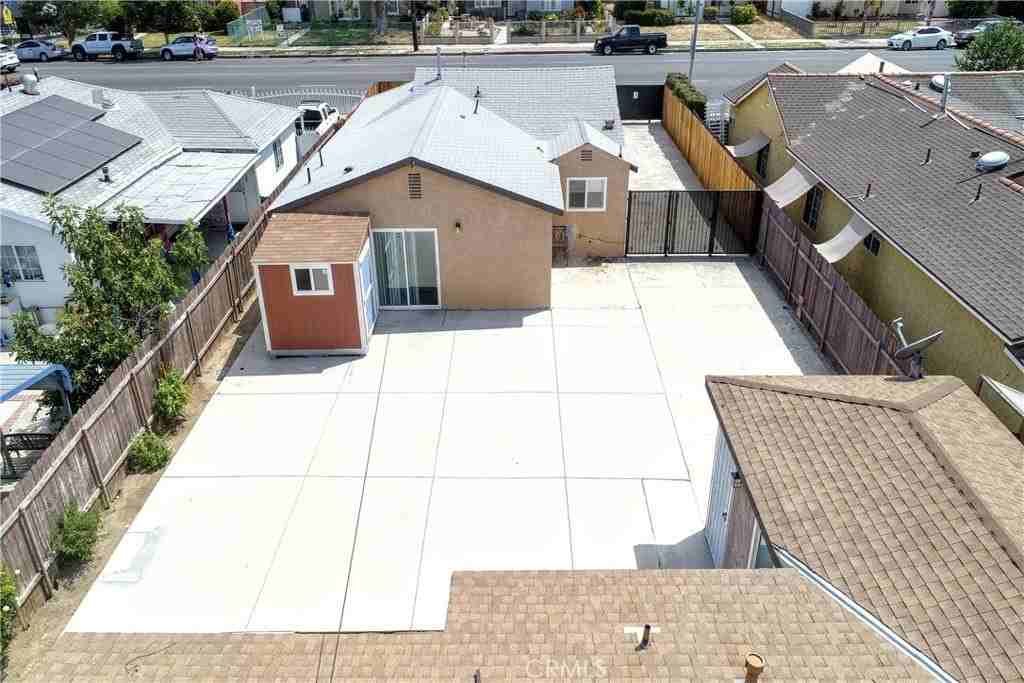 19947 Vanowen St - Photo 2 of 22