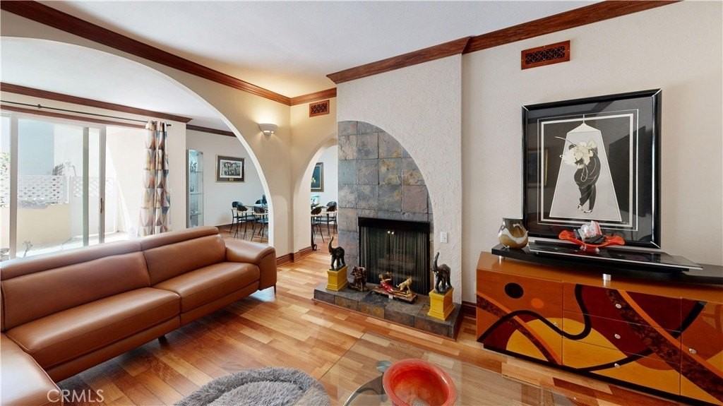 14569 Benefit St - Photo 6 of 20