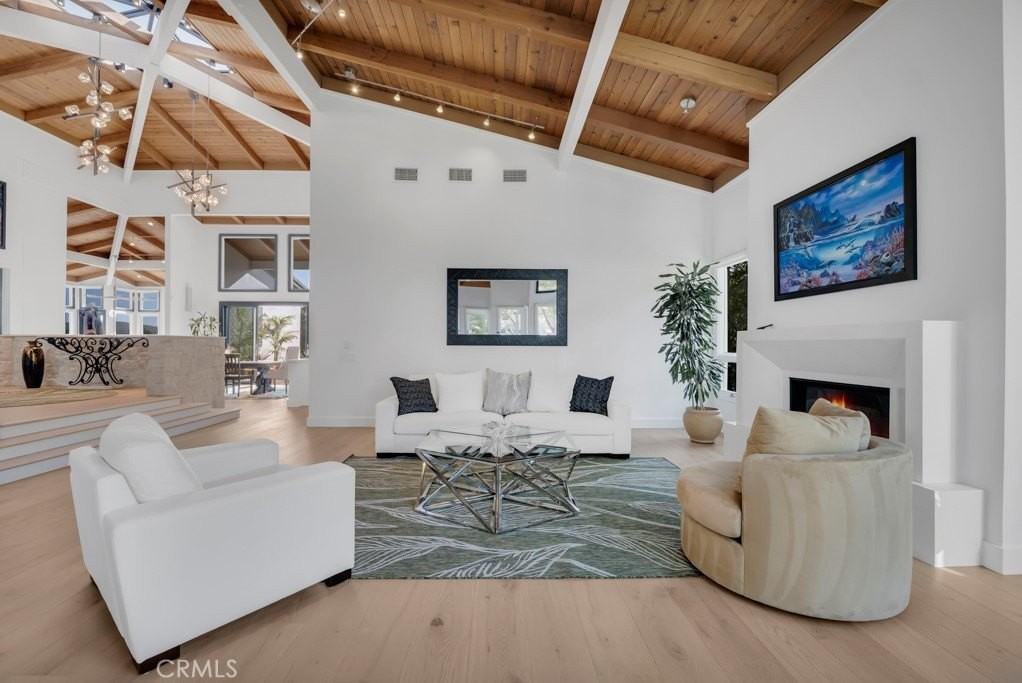 4514 Rayburn St - Photo 3 of 50