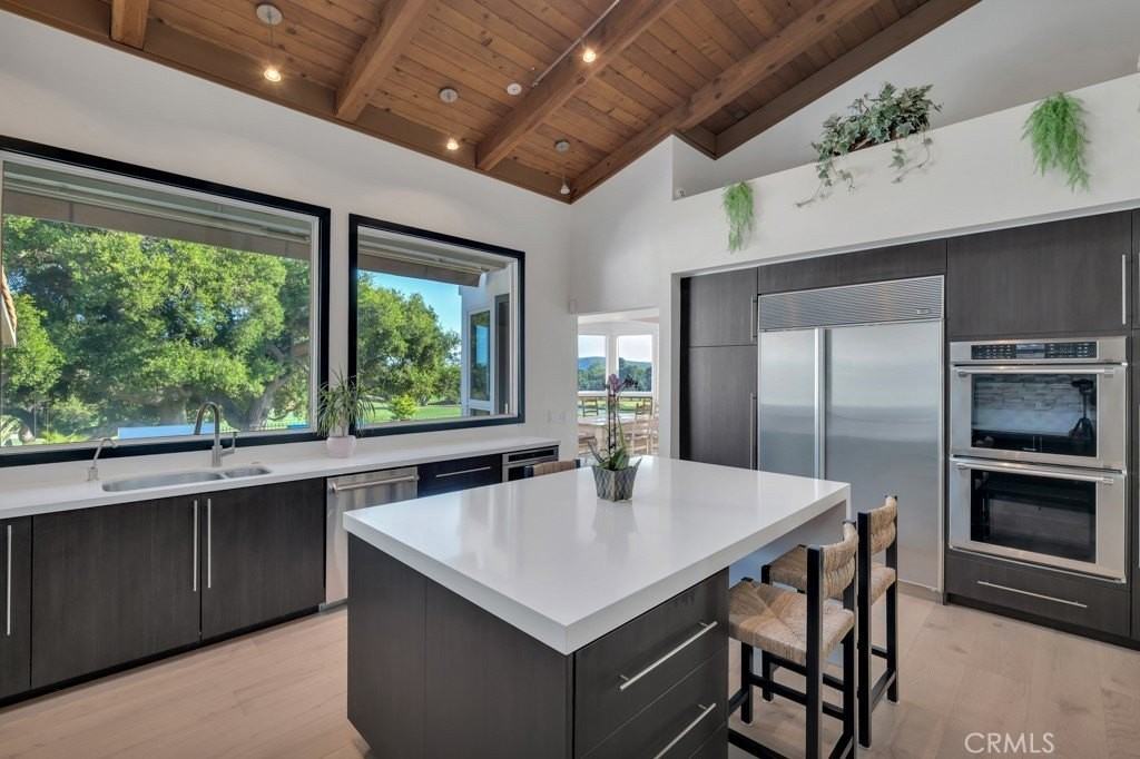 4514 Rayburn St - Photo 5 of 50