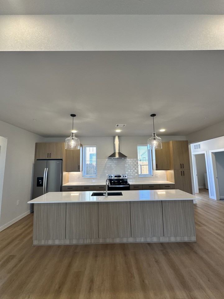 3651 S Custer Rd #00608