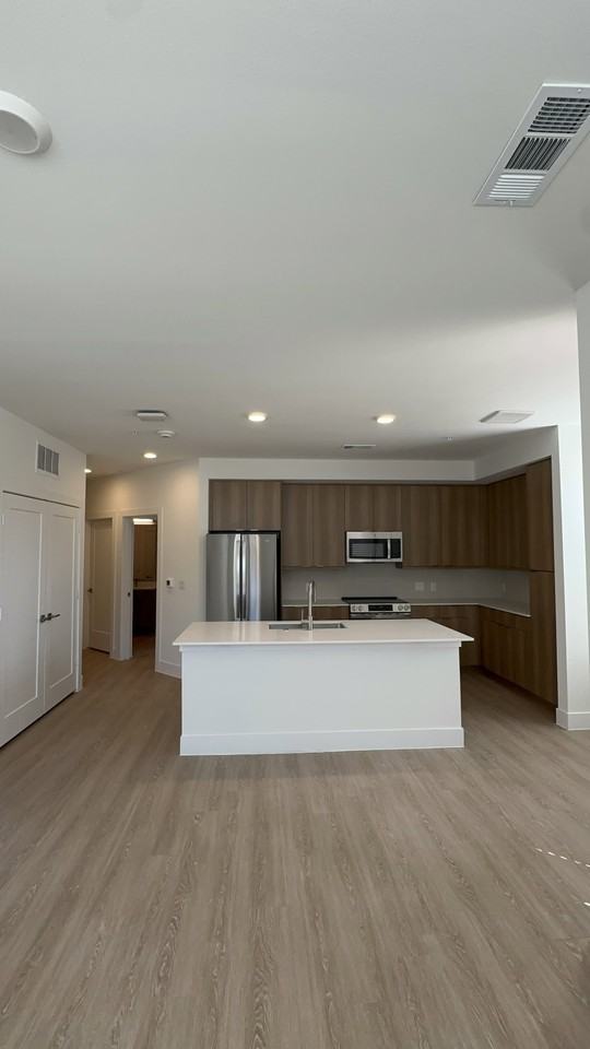 4011 S Custer Rd #3104