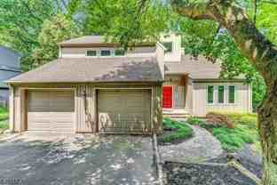 33 Highmount Ave - Photo 1 of 1