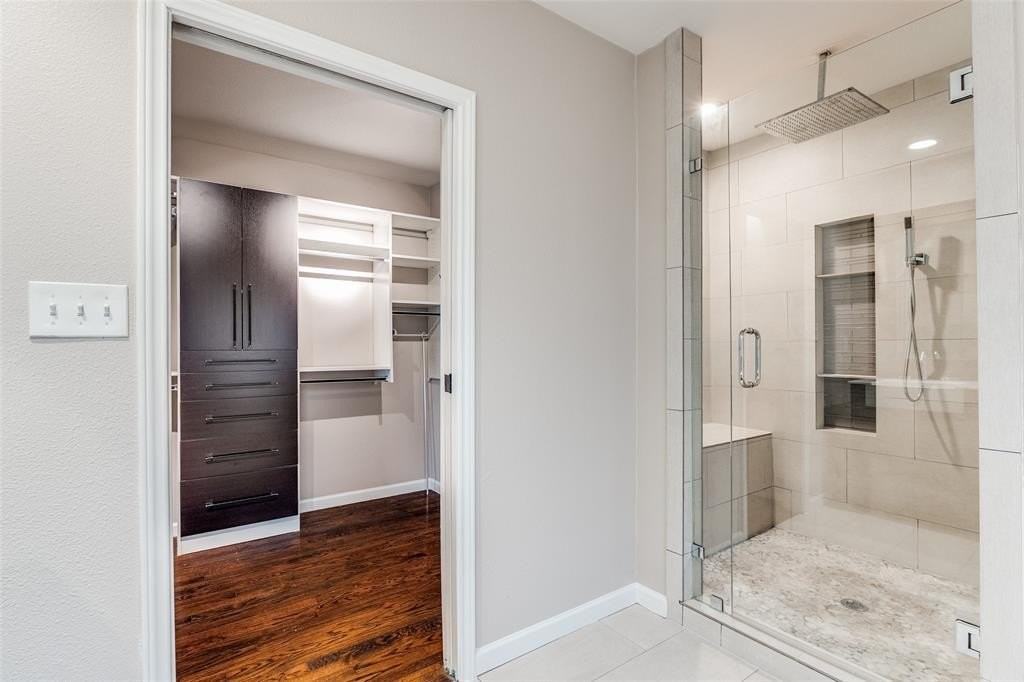 2638 Burlington Blvd - Photo 6 of 12