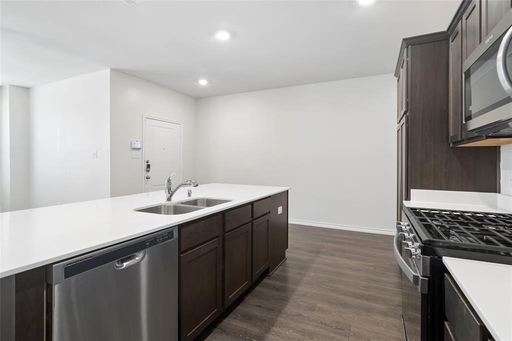 2041 Juniper Pass Way - Photo 6 of 16