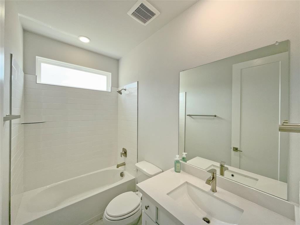 909 Ash Rd - Photo 6 of 19