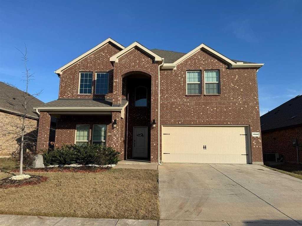 2916 Brady Starr Dr - Photo 2 of 28