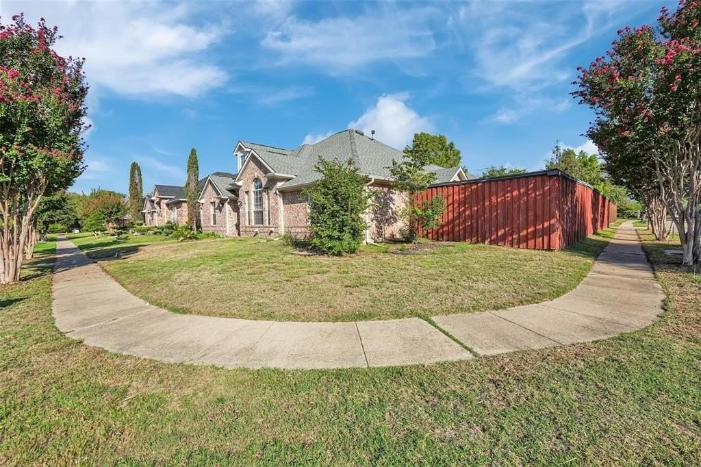 2005 Martin David Way - Photo 4 of 29