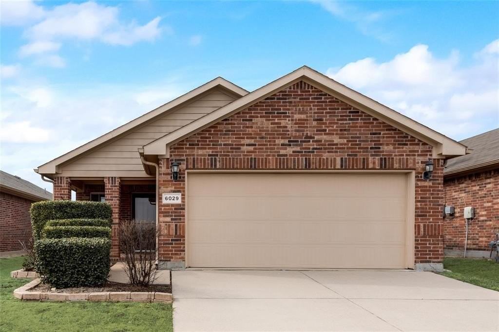 6029 Kristen Dr - Photo 2 of 18