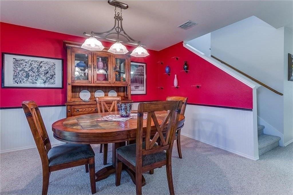 2821 Briargrove Ln - Photo 6 of 32