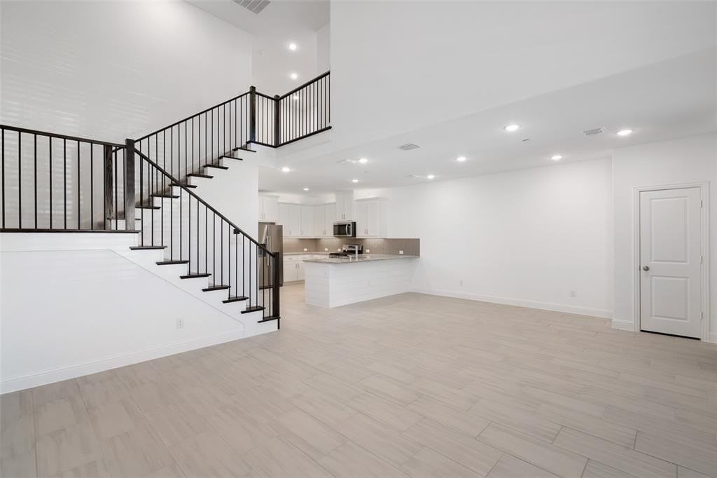 7307 Sideoats Gama St - Photo 3 of 23