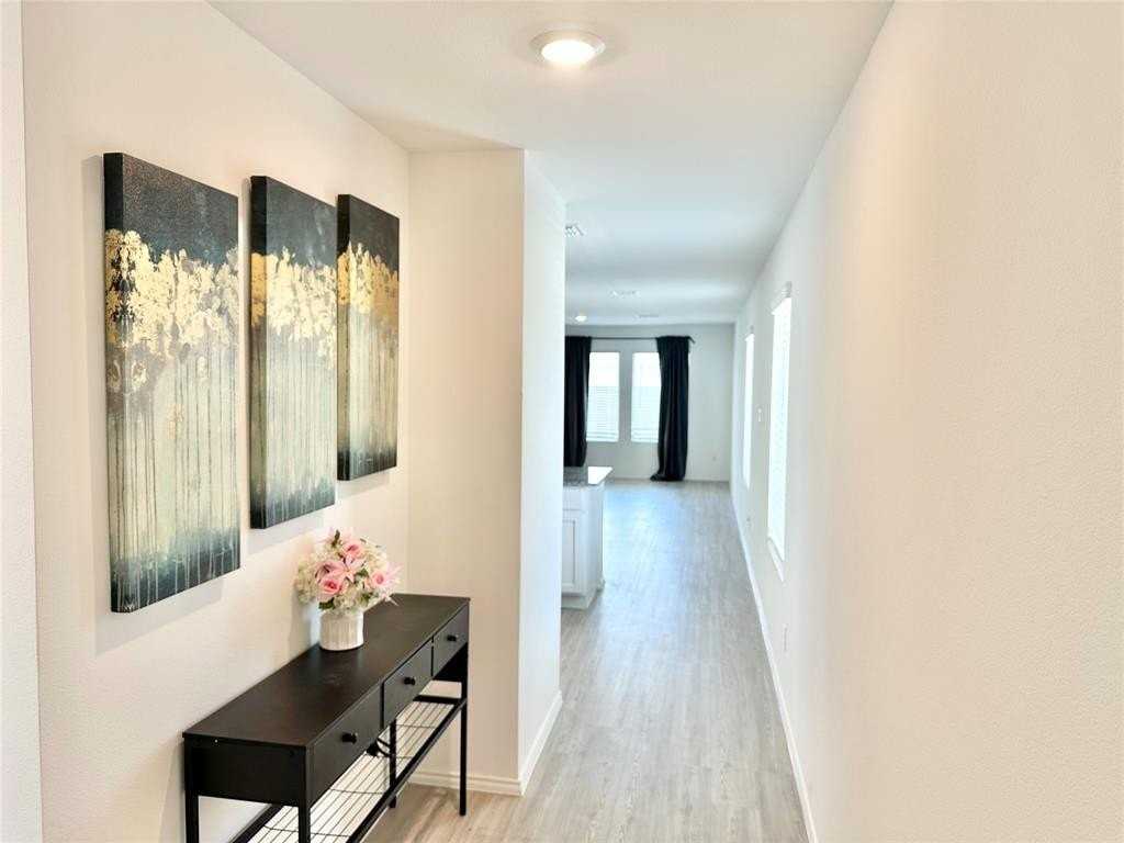 4152 Silverstein St - Photo 6 of 15