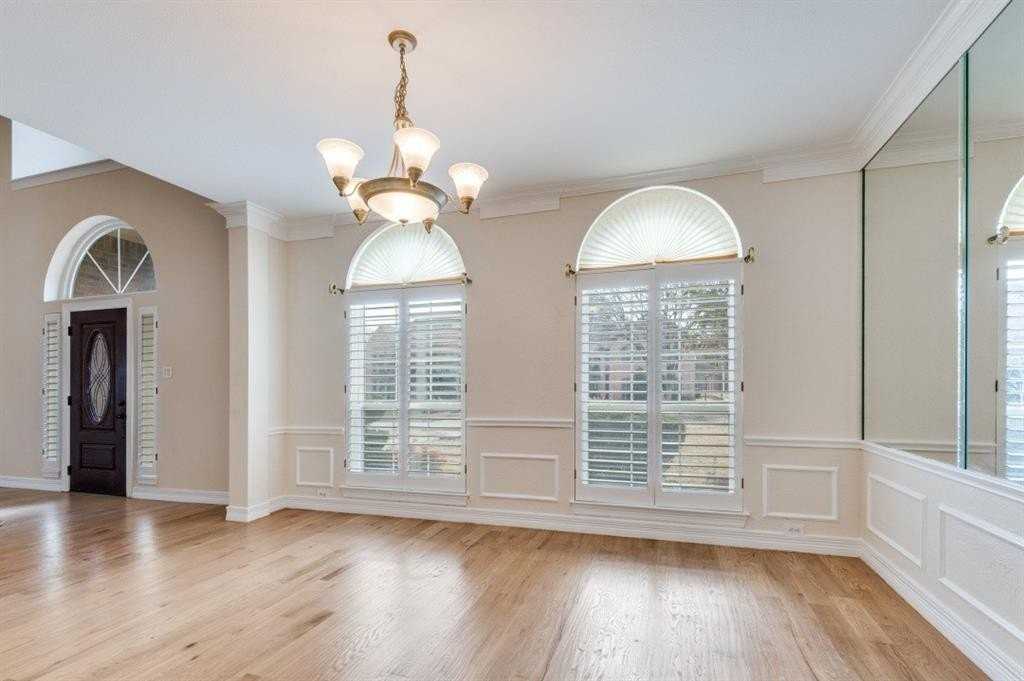 702 E Peninsula Dr - Photo 4 of 28