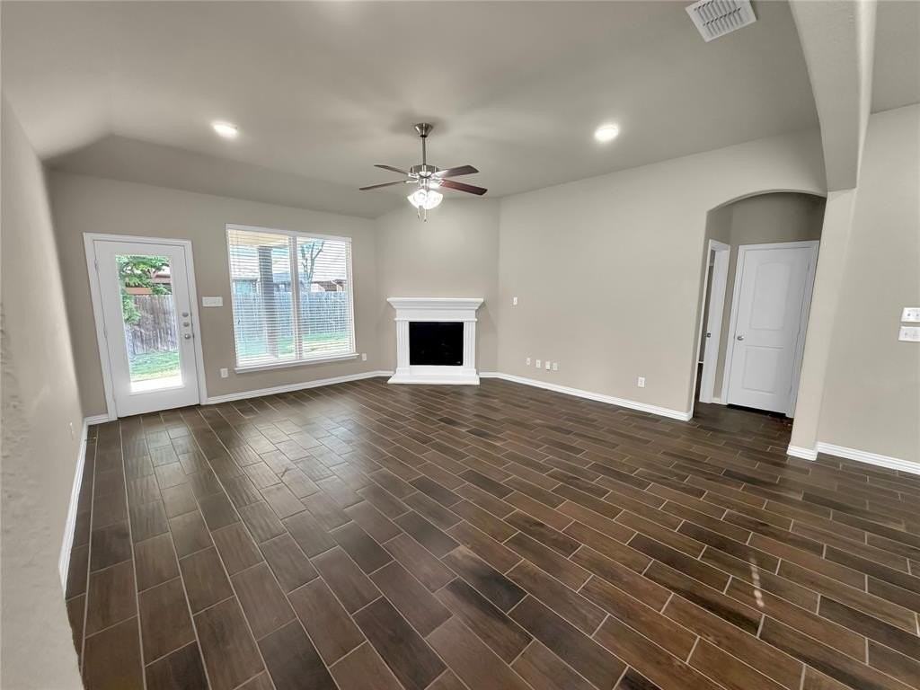 11512 Skylor Ave - Photo 3 of 13