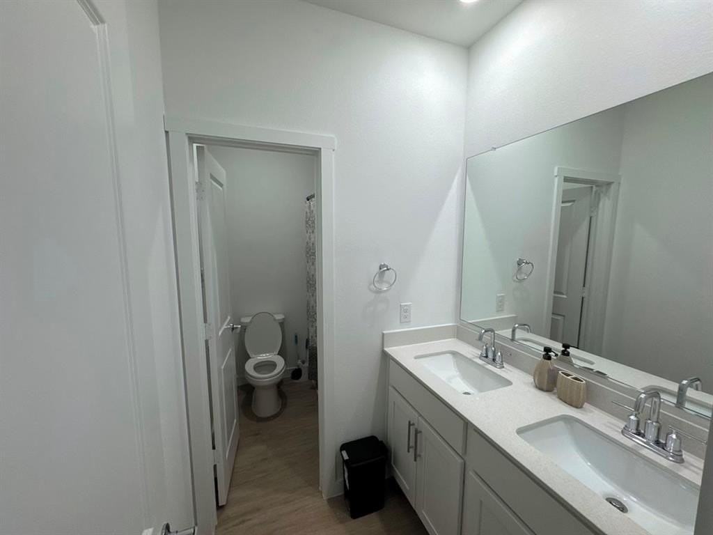 229 Invermore Dr - Photo 6 of 11