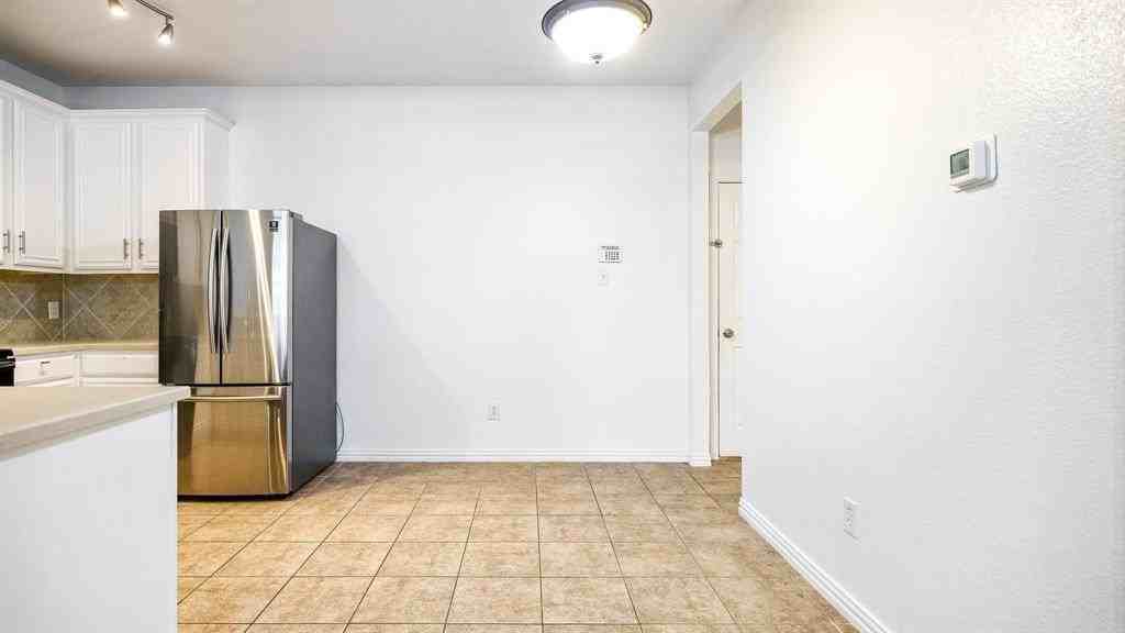 3206 Bedford Rd - Photo 6 of 26