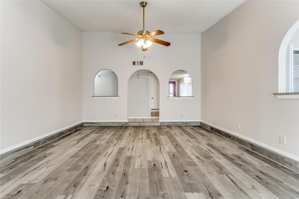 2930 Churchill Way - Photo 2 of 12