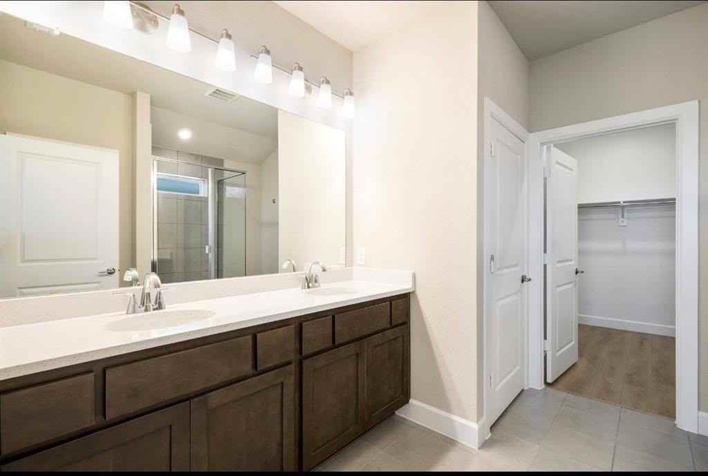 2304 Spring Side Dr - Photo 7 of 9