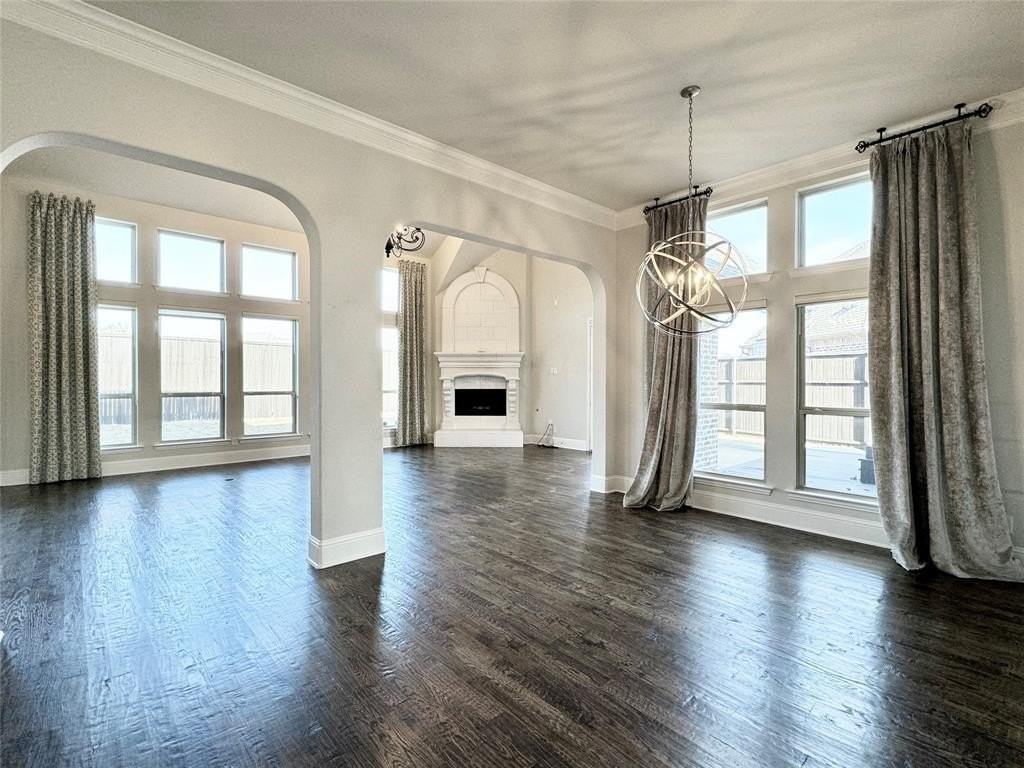 15172 Bardwell Ln - Photo 3 of 32