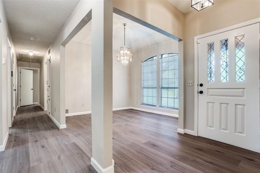 2608 Schooner Dr - Photo 4 of 25