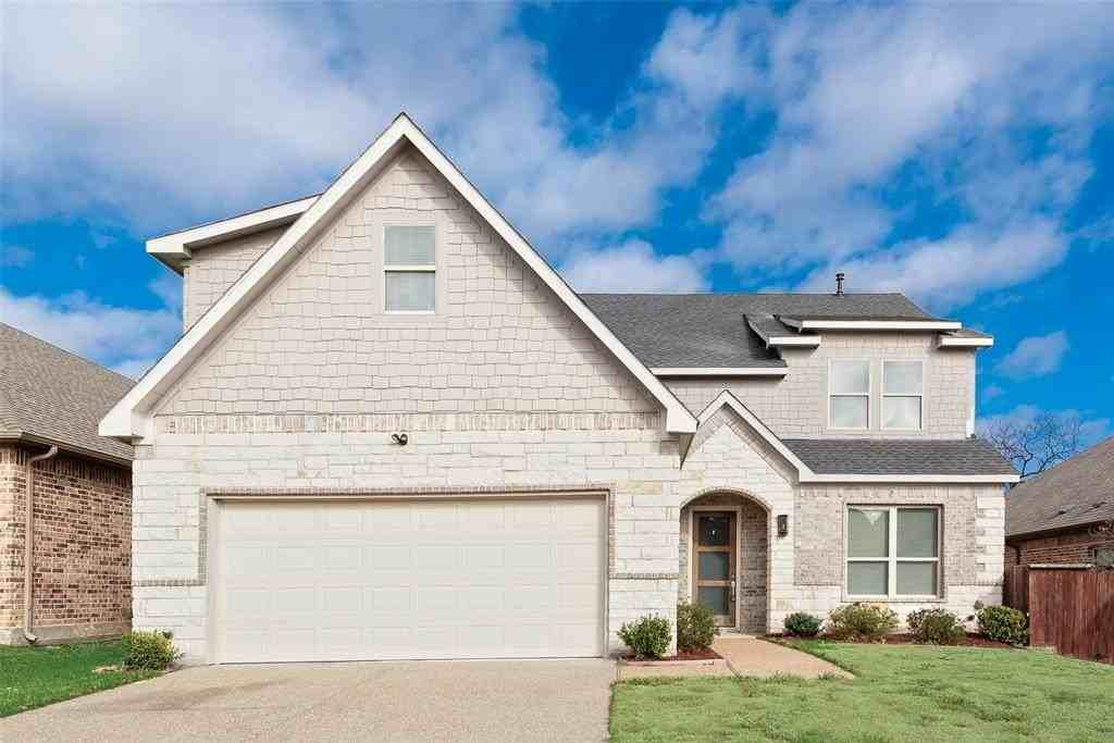 1708 Prestwick Ln - Photo 4 of 35