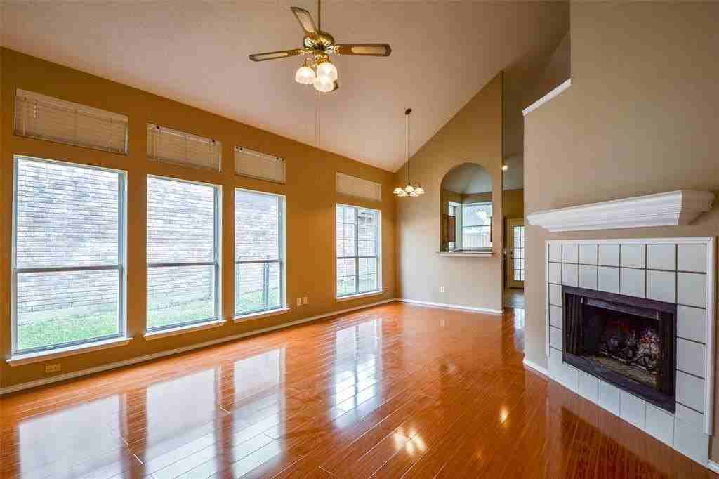 2406 Weatherby Dr - Photo 7 of 31