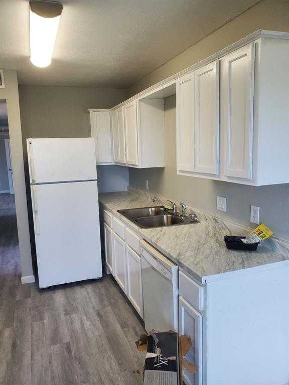 6754 Trail Lake Dr #B - Photo 6 of 6