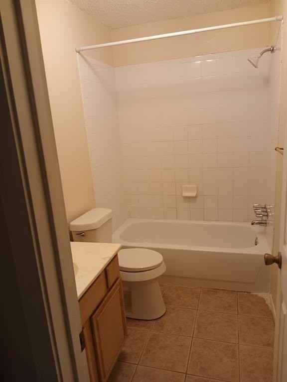 113 S Summit St - Photo 2 of 4