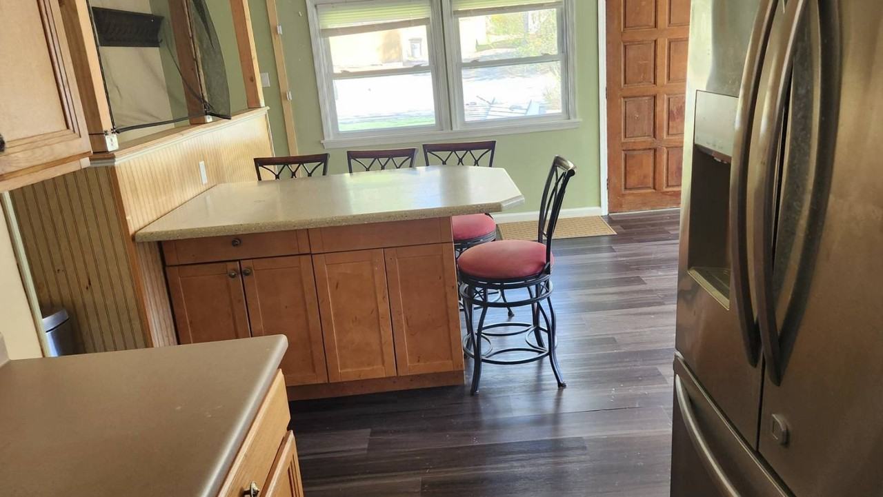 9 Shirley Rd - Photo 4 of 13