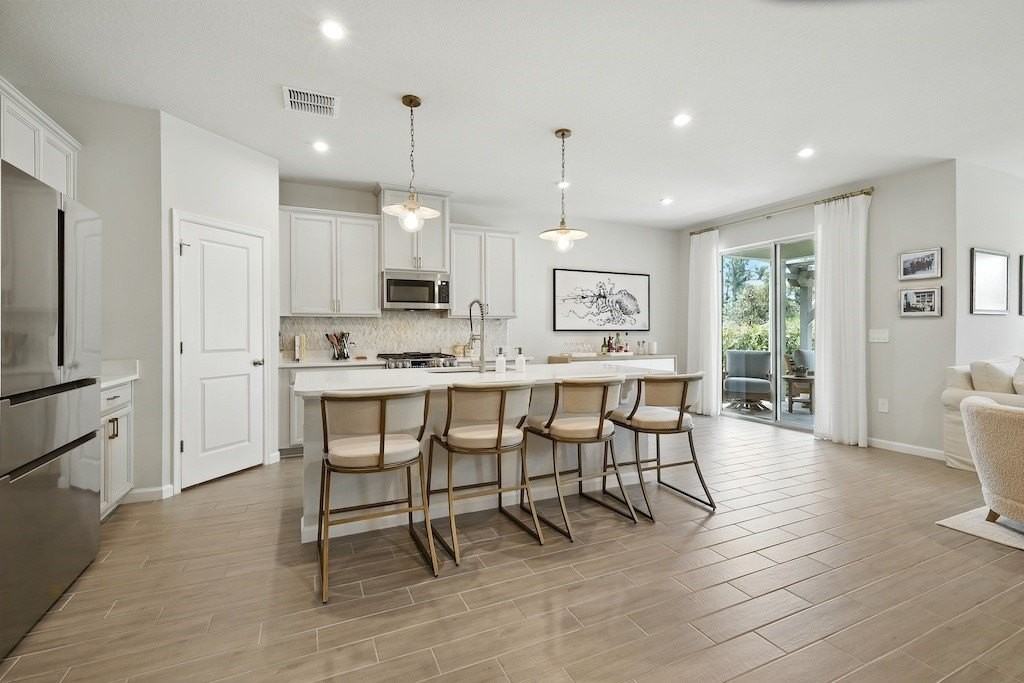 6775 Canterbridge Dr - Photo 6 of 31