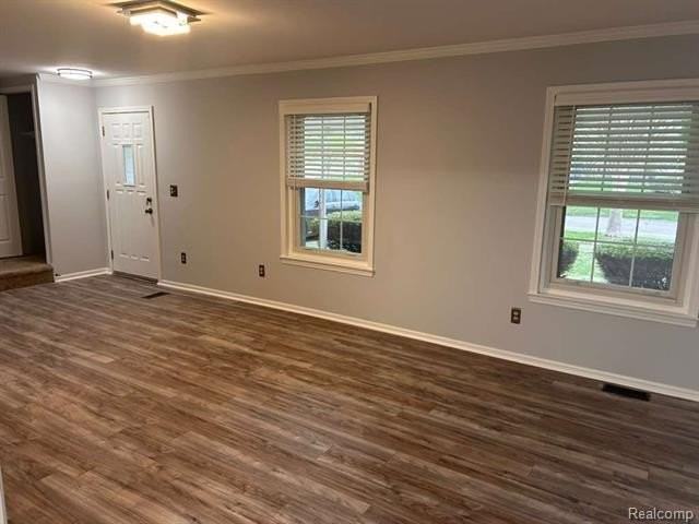 4799 Stoddard Dr - Photo 5 of 45