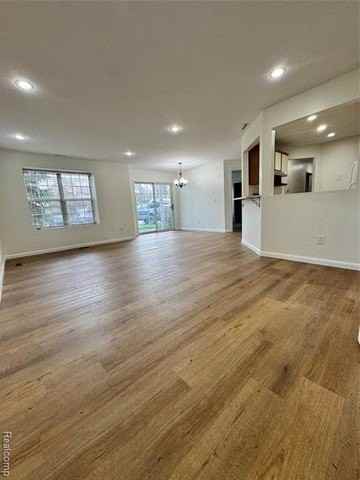 249 Brookwood Dr - Photo 6 of 20