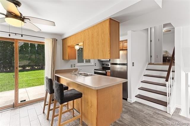 25690 Glamorgan - Photo 4 of 50