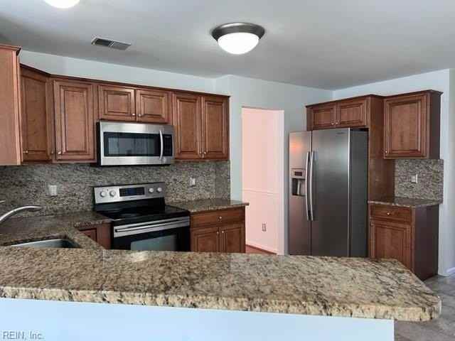 238 Sherbrooke Dr - Photo 6 of 18