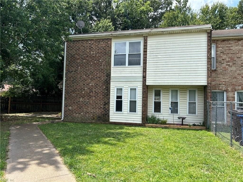 156 S Comanche Cluster - Photo 2 of 26