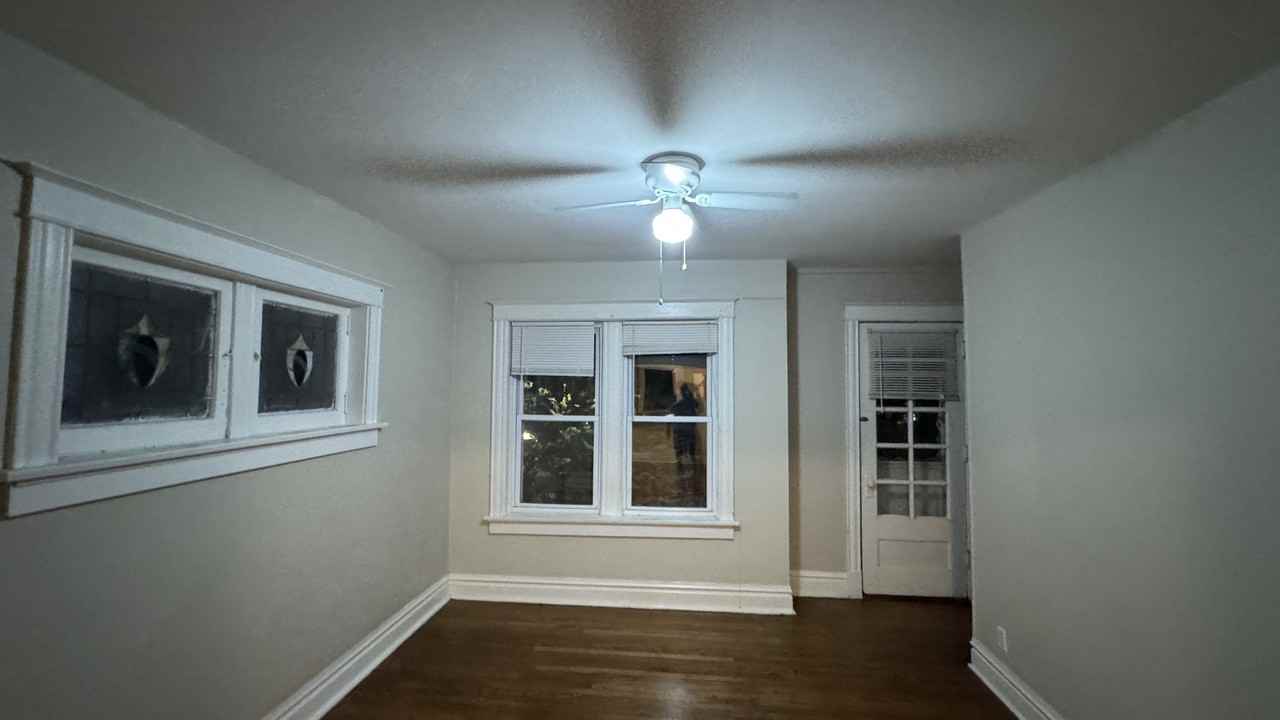 2114 Portis AveApt A #2F - Photo 3 of 9