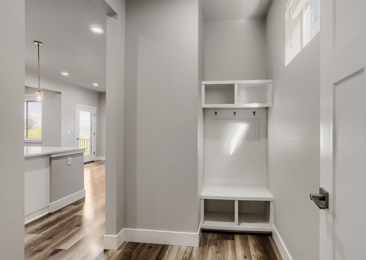 8516 Sw Hamilton Ter #1 - Photo 6 of 29