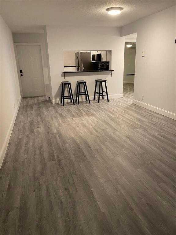 3350 Jaywood Ter #J122 - Photo 5 of 10