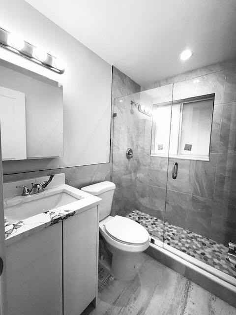 206 Se 1st Ave #8 - Photo 7 of 11