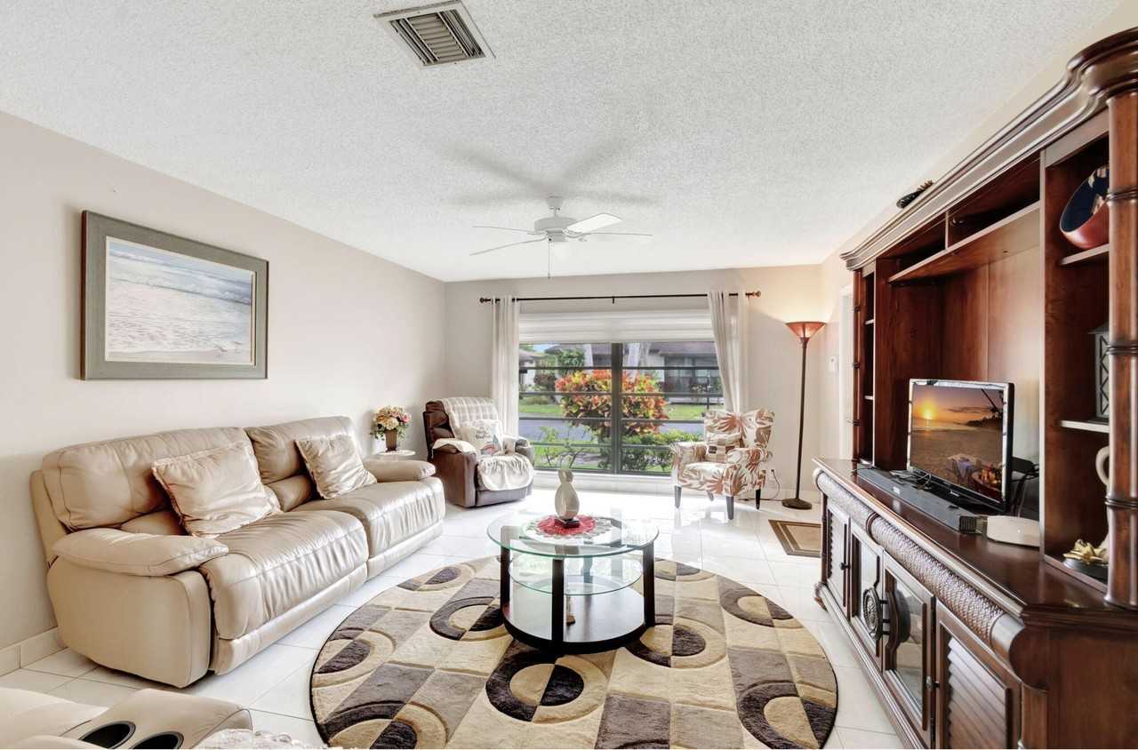 4660 Greentree Pl #105B - Photo 4 of 22