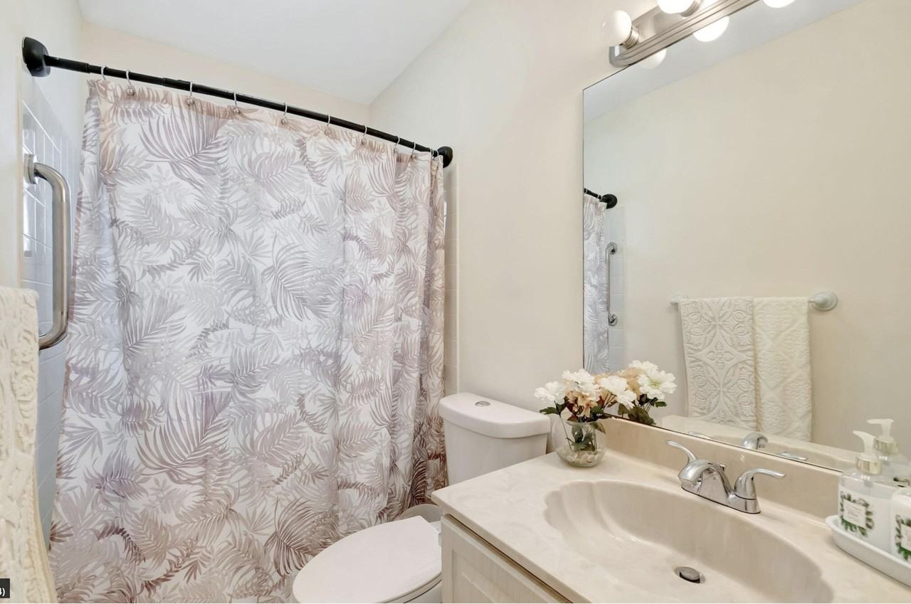 4660 Greentree Pl #105B - Photo 5 of 22