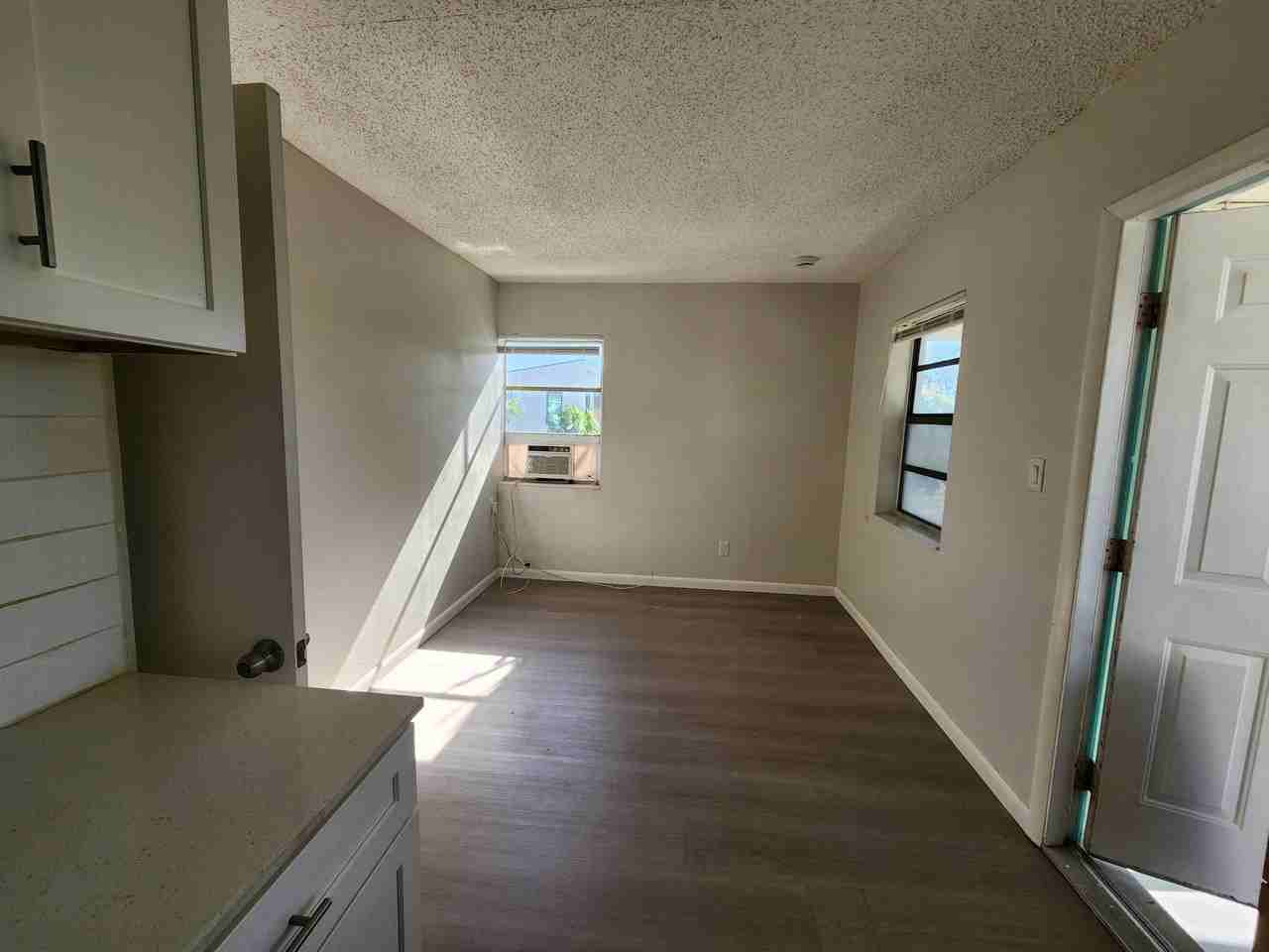 321 N K St #6 - Photo 4 of 14