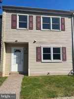 featured image of 1704 Barnaby St