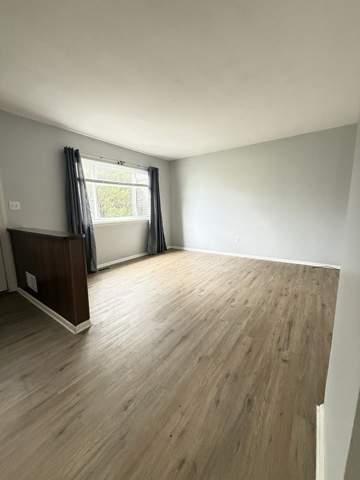 176 N Christine Cir #1 - Photo 2 of 17