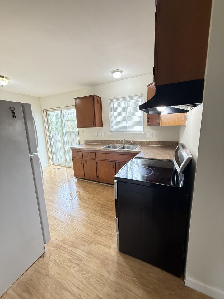 176 N Christine Cir #1 - Photo 3 of 17