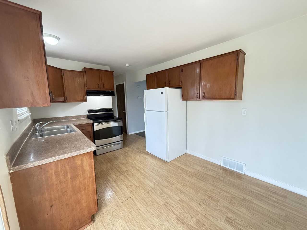 176 N Christine Cir #1 - Photo 4 of 17